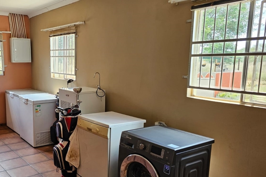 6 Bedroom Property for Sale in Northam Limpopo