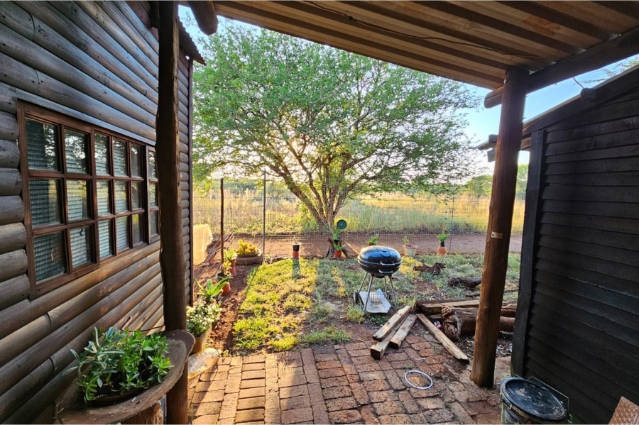 6 Bedroom Property for Sale in Northam Limpopo