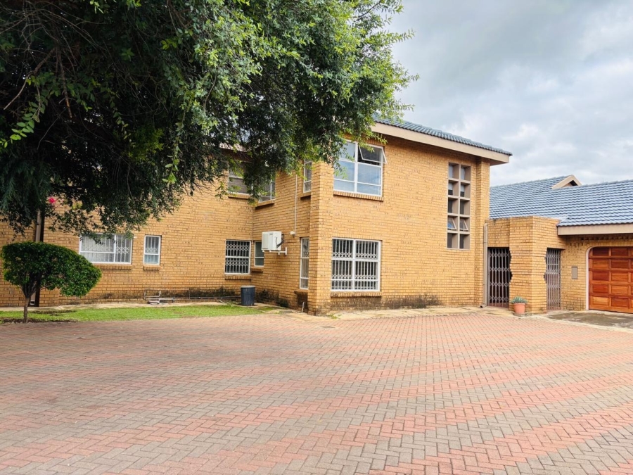 8 Bedroom Property for Sale in Chroompark Limpopo