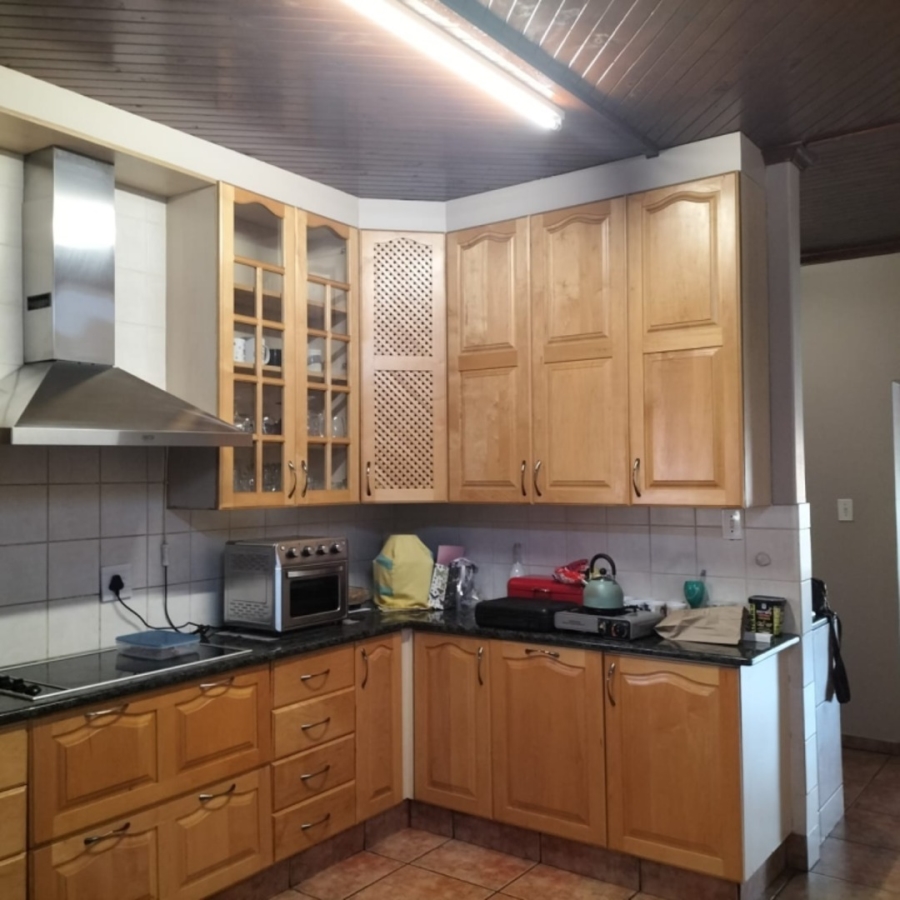 8 Bedroom Property for Sale in Chroompark Limpopo