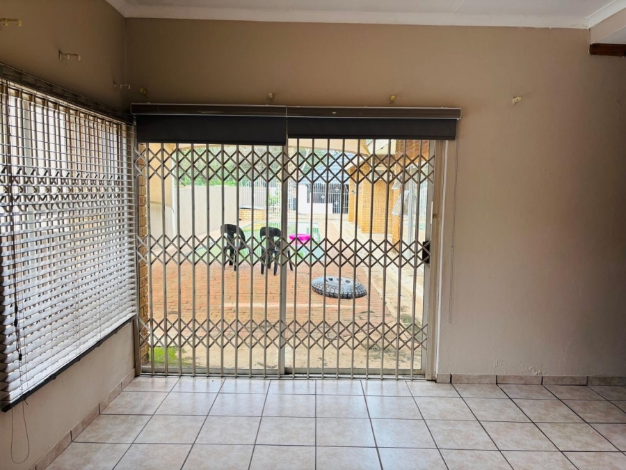 8 Bedroom Property for Sale in Chroompark Limpopo