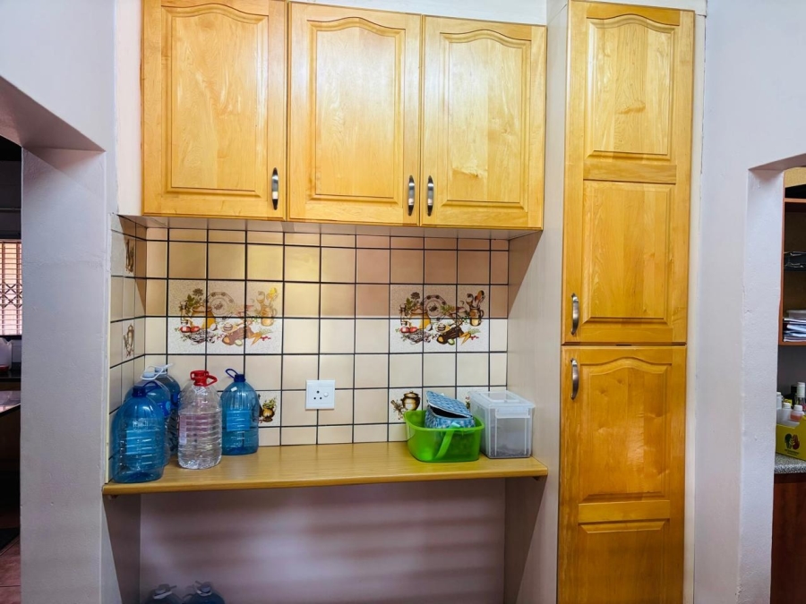 8 Bedroom Property for Sale in Chroompark Limpopo