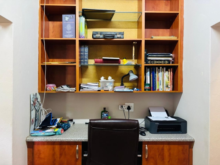 8 Bedroom Property for Sale in Chroompark Limpopo