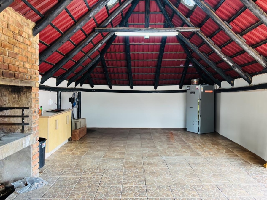 8 Bedroom Property for Sale in Chroompark Limpopo