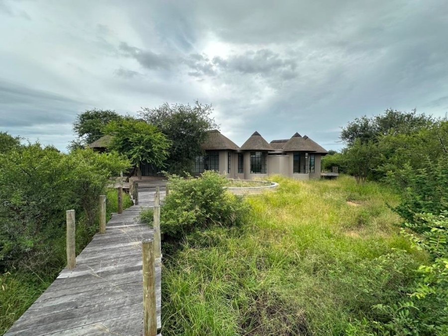 9 Bedroom Property for Sale in Leadwood Big Game Estate Limpopo