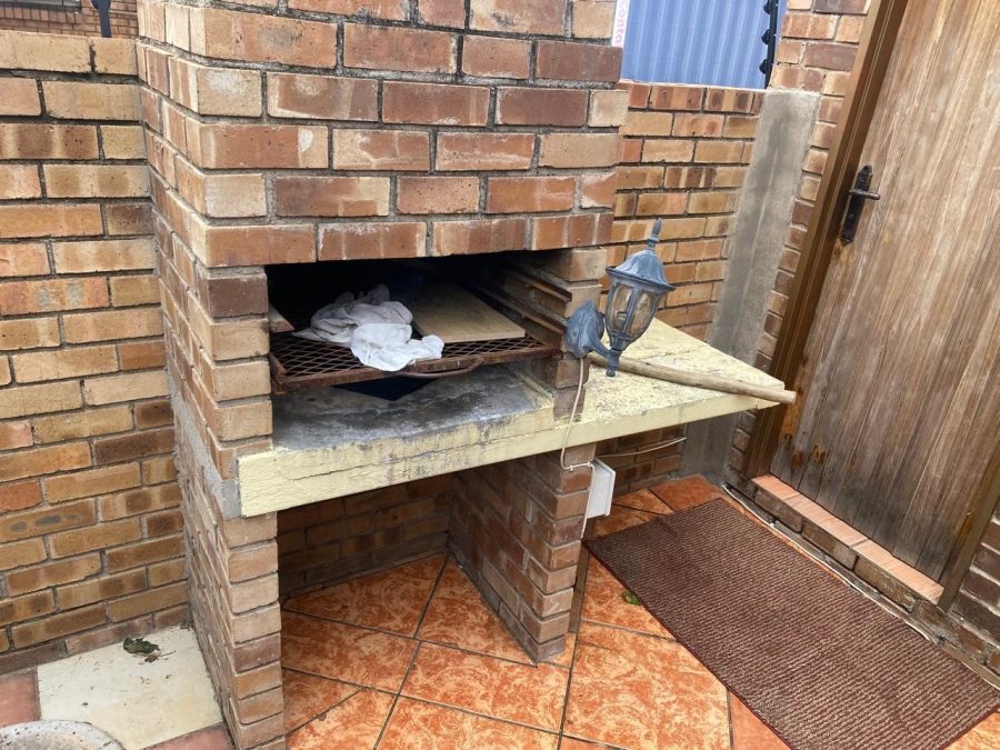 3 Bedroom Property for Sale in Bendor Limpopo