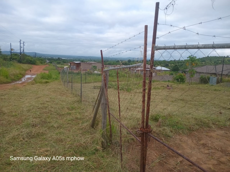 1 Bedroom Property for Sale in Tshikhudini Limpopo