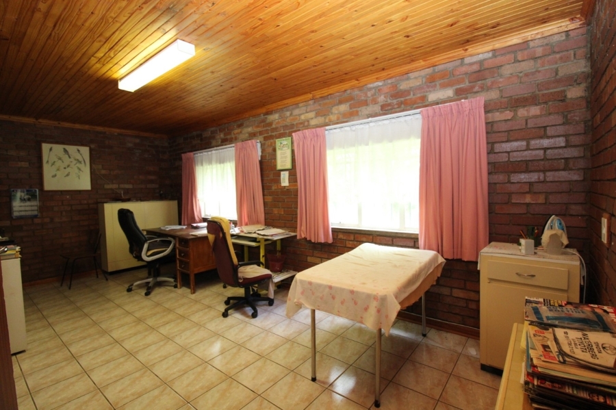 6 Bedroom Property for Sale in Bela Bela Limpopo
