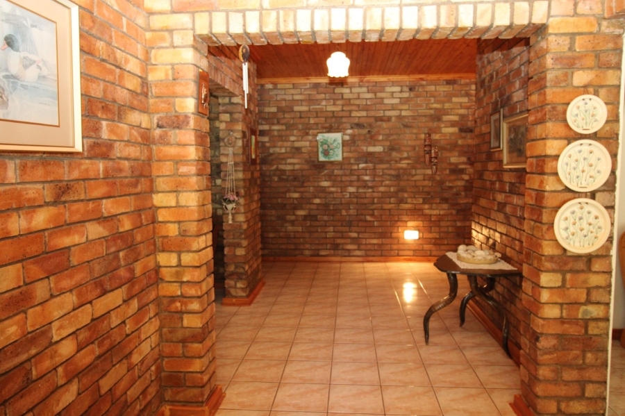 6 Bedroom Property for Sale in Bela Bela Limpopo