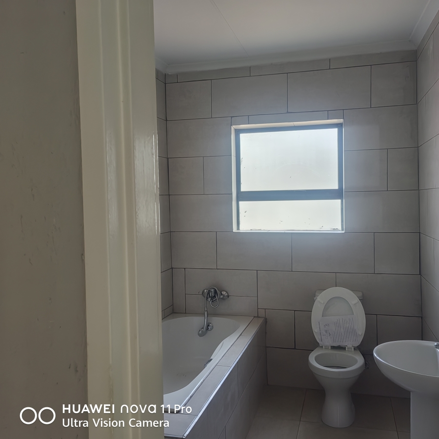 3 Bedroom Property for Sale in Bendor Meadows Limpopo