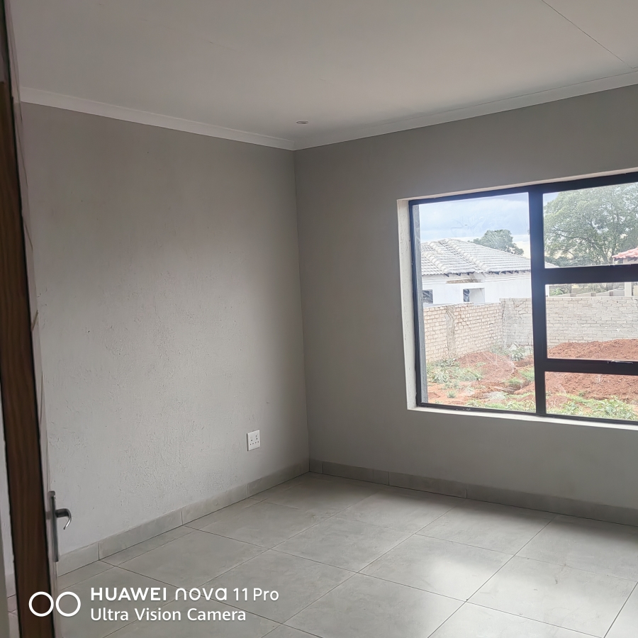 3 Bedroom Property for Sale in Bendor Meadows Limpopo