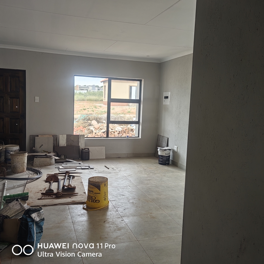 3 Bedroom Property for Sale in Bendor Meadows Limpopo