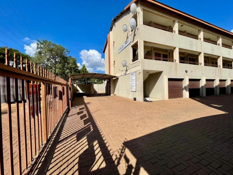 2 Bedroom Property for Sale in Polokwane Central Limpopo