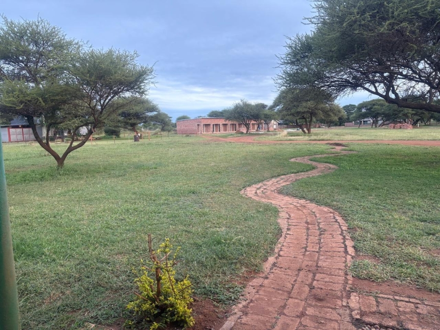 To Let 1 Bedroom Property for Rent in Northam Limpopo