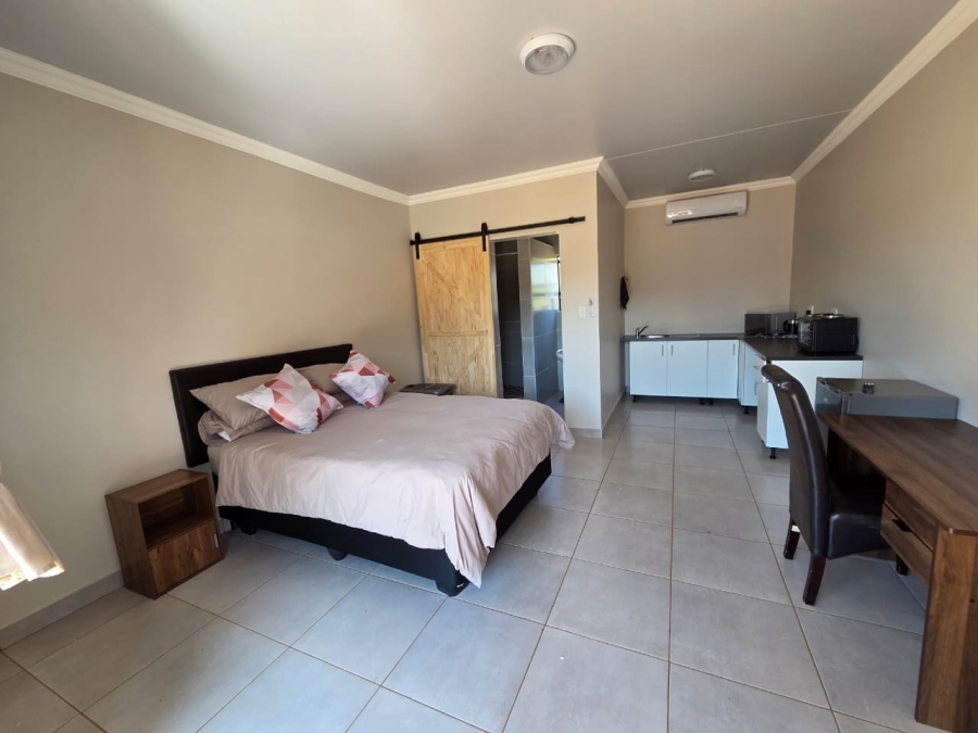 To Let 1 Bedroom Property for Rent in Northam Limpopo