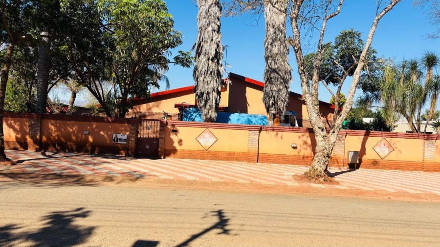 5 Bedroom Property for Sale in Impala Park Limpopo
