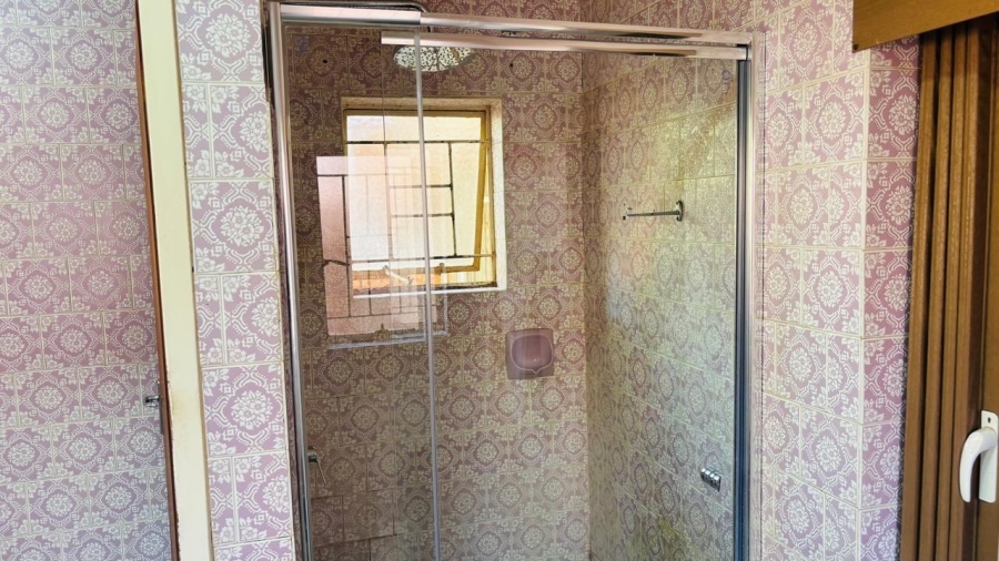 5 Bedroom Property for Sale in Impala Park Limpopo