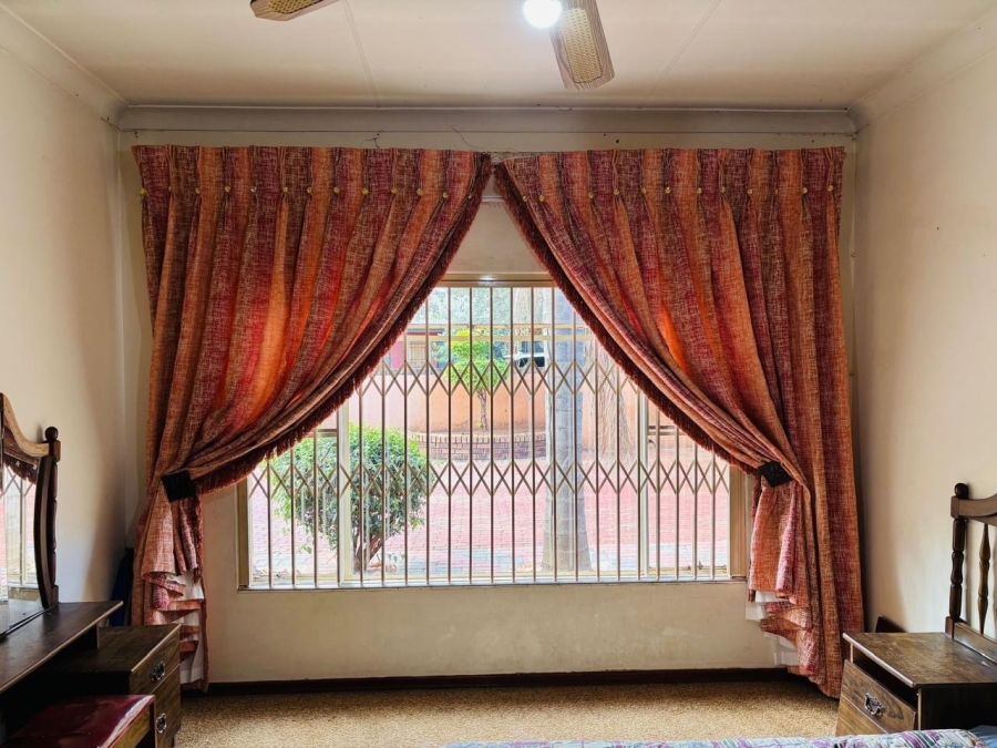 5 Bedroom Property for Sale in Impala Park Limpopo