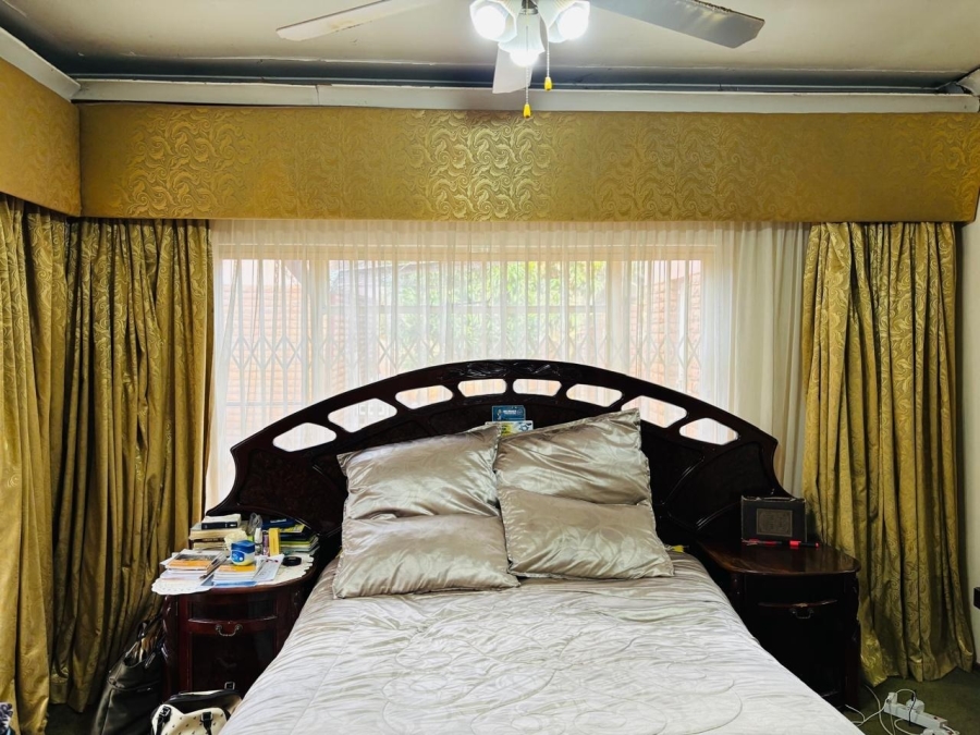5 Bedroom Property for Sale in Impala Park Limpopo