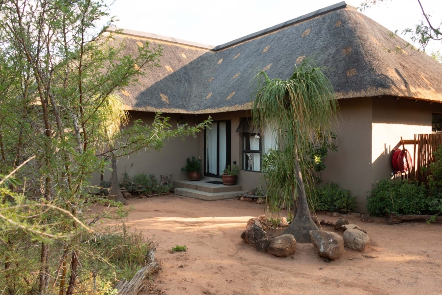 5 Bedroom Property for Sale in Hoedspruit Wildlife Estate Limpopo