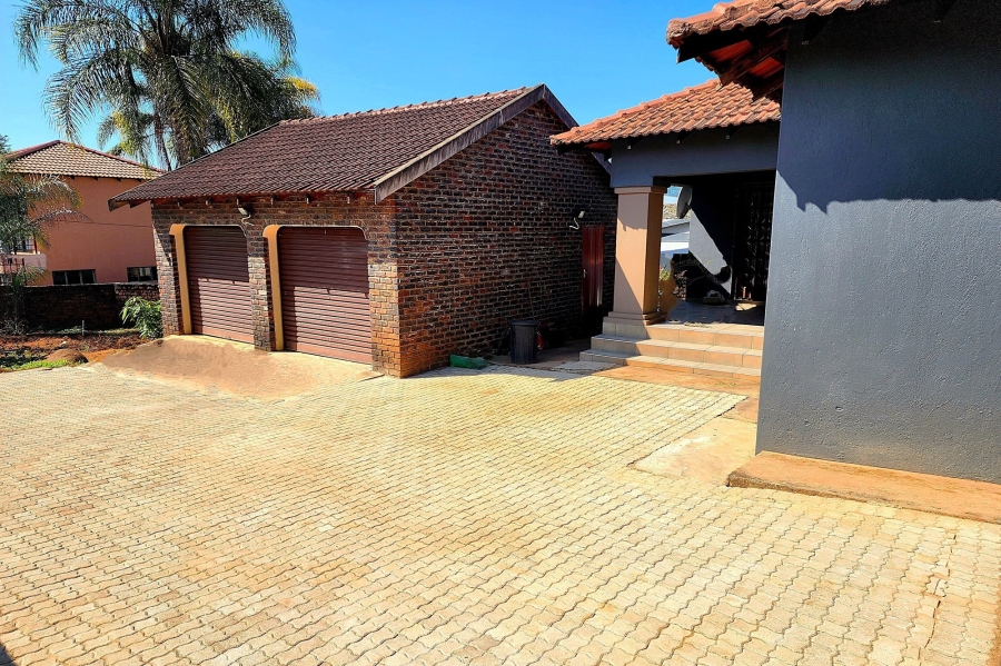 3 Bedroom Property for Sale in Florapark Limpopo