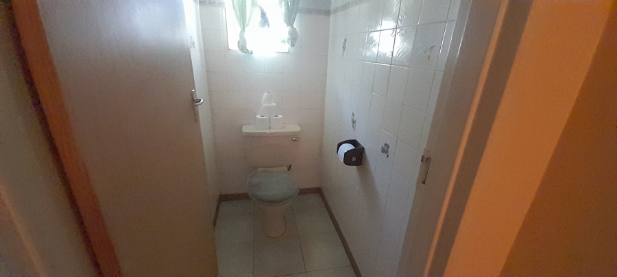 4 Bedroom Property for Sale in Chroompark Limpopo