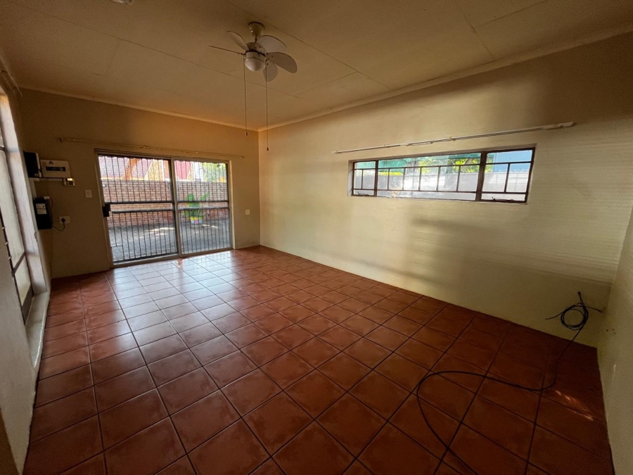 To Let 2 Bedroom Property for Rent in Impala Park Limpopo