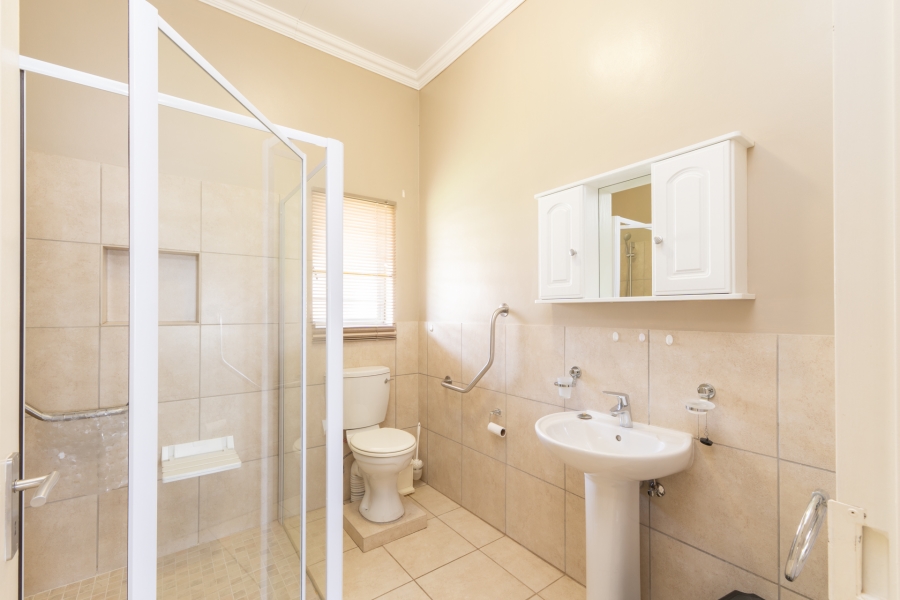 1 Bedroom Property for Sale in Bendor Limpopo