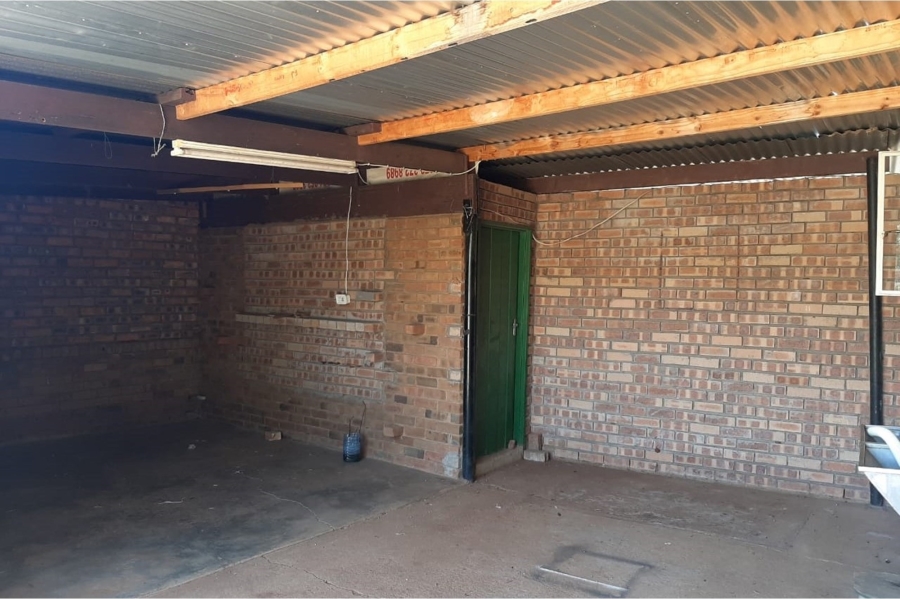 14 Bedroom Property for Sale in Maribashoek AH Limpopo