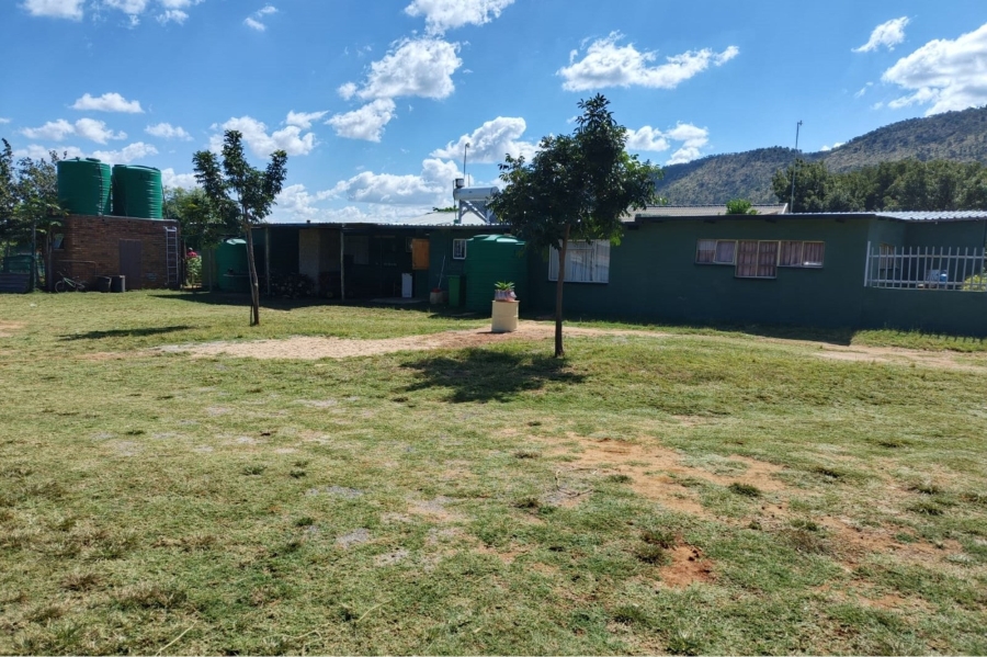 14 Bedroom Property for Sale in Maribashoek AH Limpopo