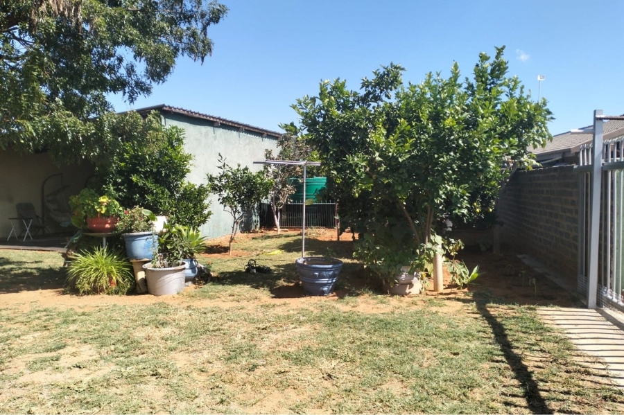 14 Bedroom Property for Sale in Maribashoek AH Limpopo