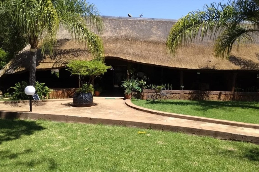 12 Bedroom Property for Sale in Mookgopong Limpopo