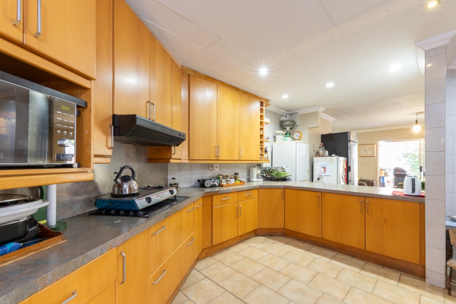 7 Bedroom Property for Sale in Bendor Limpopo