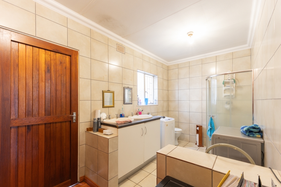 7 Bedroom Property for Sale in Bendor Limpopo