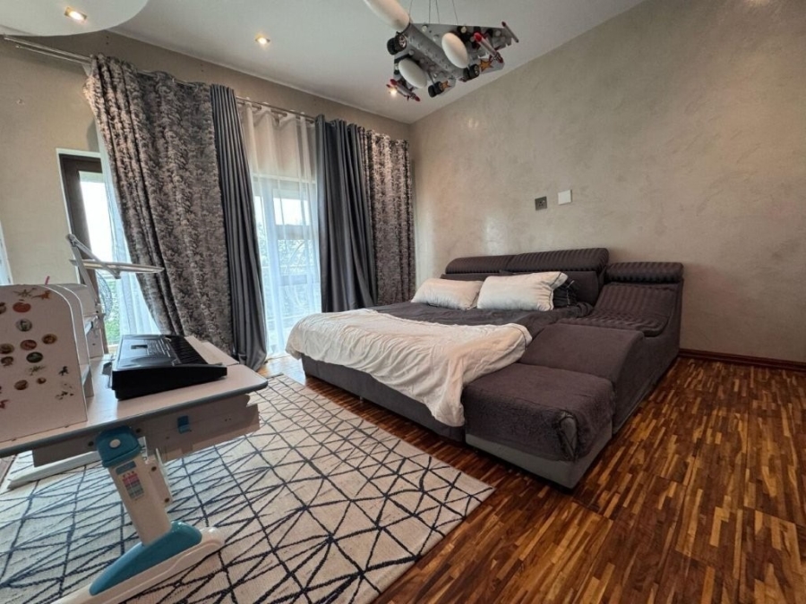 5 Bedroom Property for Sale in Bendor Limpopo