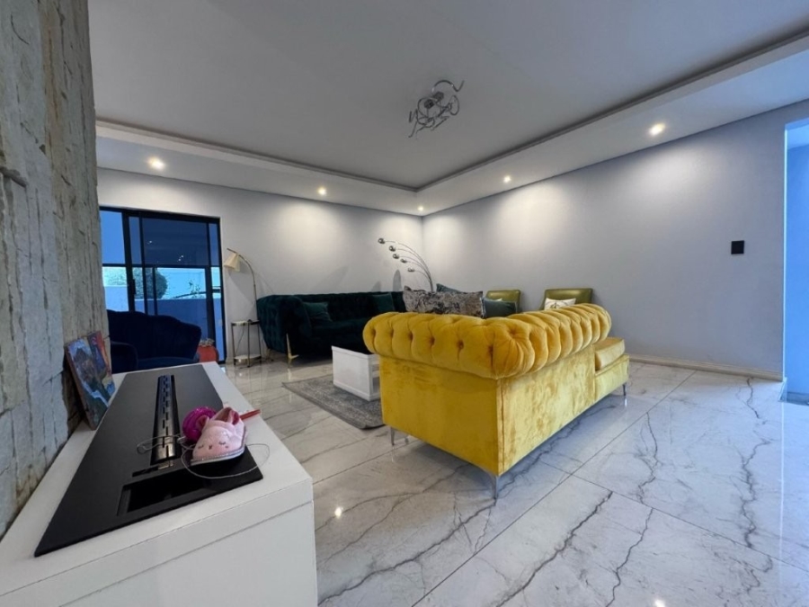 5 Bedroom Property for Sale in Bendor Limpopo