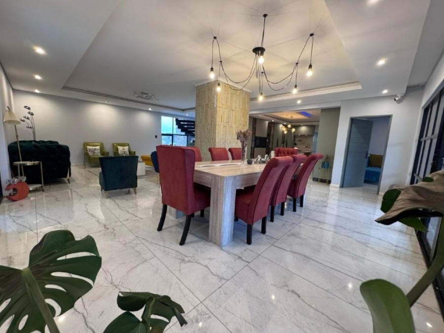 5 Bedroom Property for Sale in Bendor Limpopo