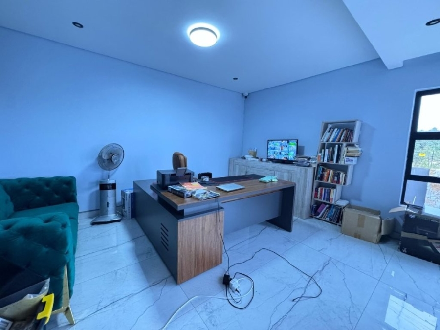 5 Bedroom Property for Sale in Bendor Limpopo