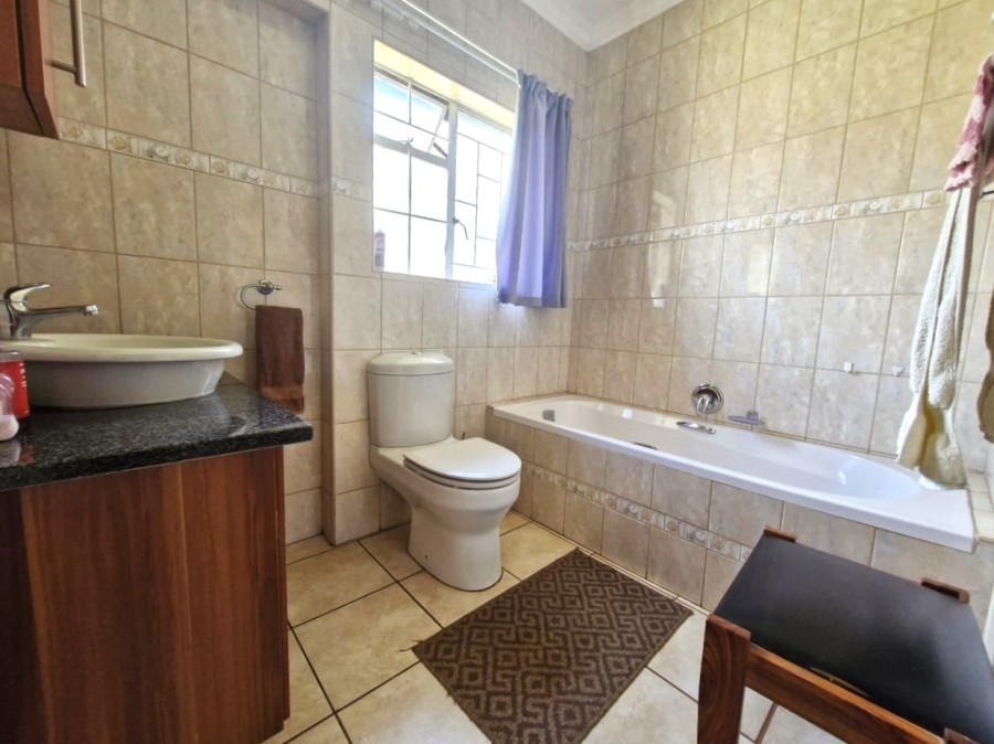 2 Bedroom Property for Sale in Mookgopong Limpopo