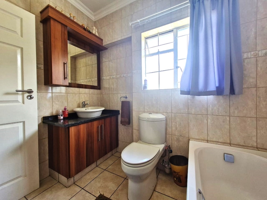 2 Bedroom Property for Sale in Mookgopong Limpopo