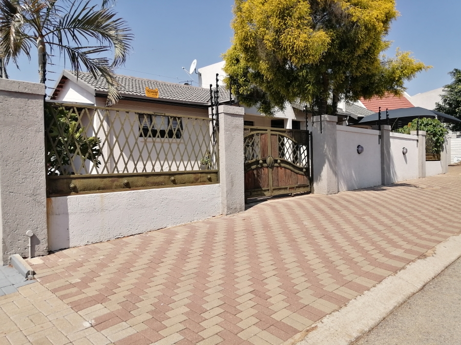 4 Bedroom Property for Sale in Bendor Ext 17 Limpopo