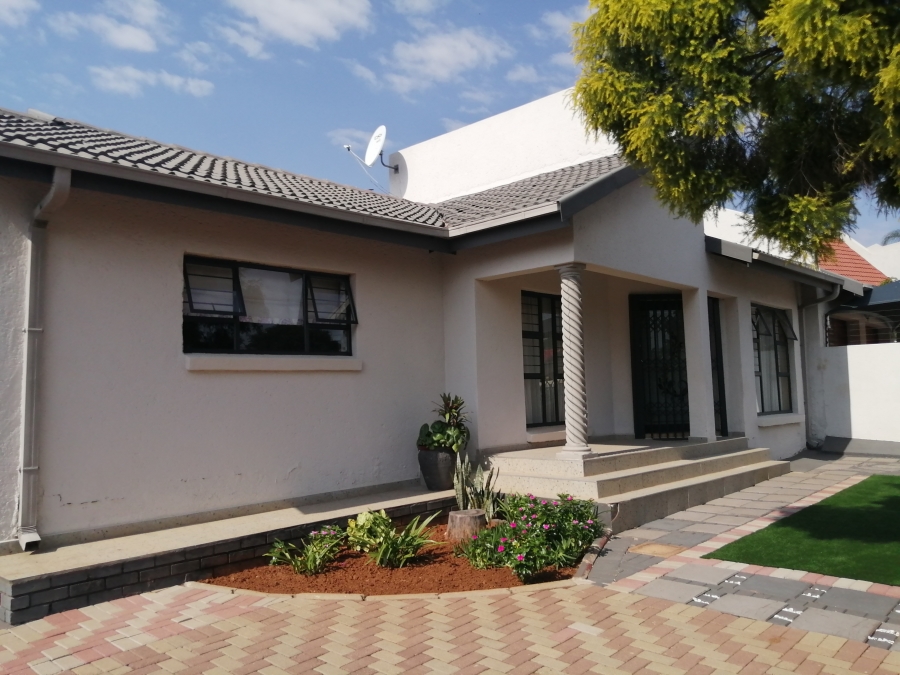 4 Bedroom Property for Sale in Bendor Ext 17 Limpopo