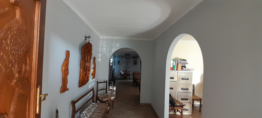 5 Bedroom Property for Sale in Mokopane Central Limpopo