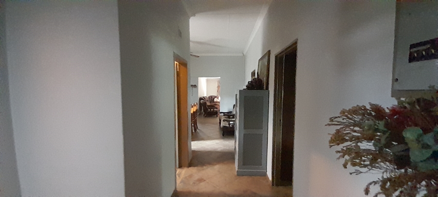 5 Bedroom Property for Sale in Mokopane Central Limpopo