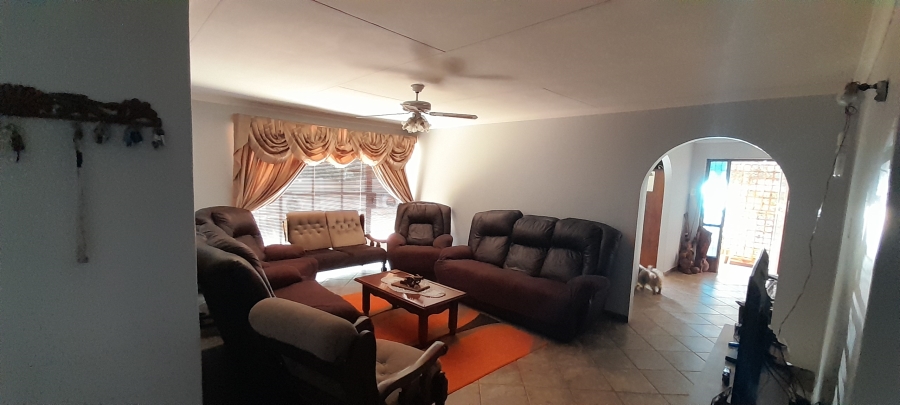 5 Bedroom Property for Sale in Mokopane Central Limpopo