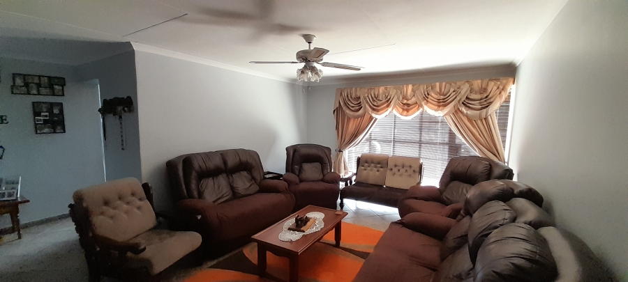 5 Bedroom Property for Sale in Mokopane Central Limpopo