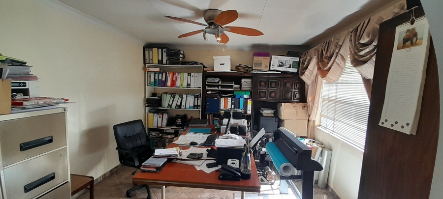 5 Bedroom Property for Sale in Mokopane Central Limpopo