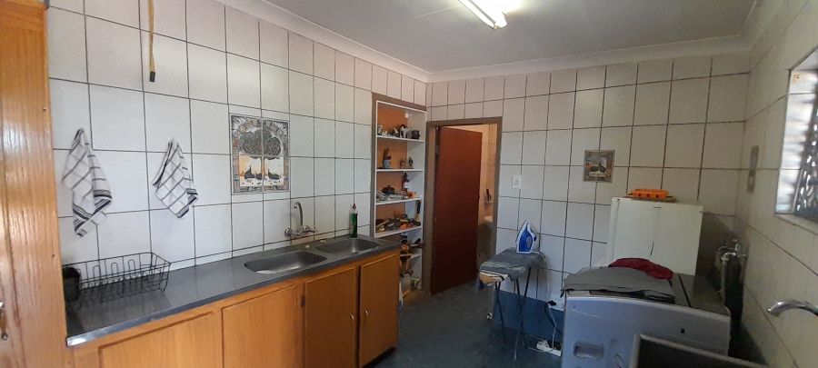 5 Bedroom Property for Sale in Mokopane Central Limpopo