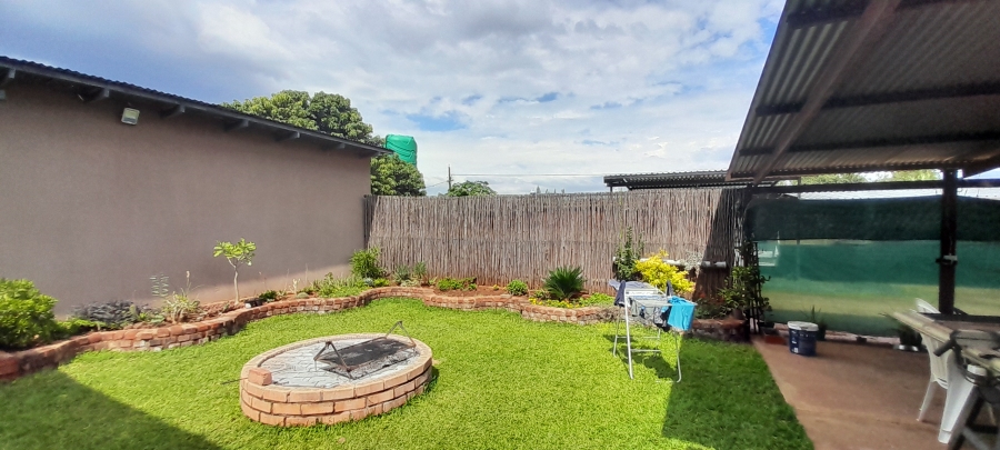 5 Bedroom Property for Sale in Mokopane Central Limpopo