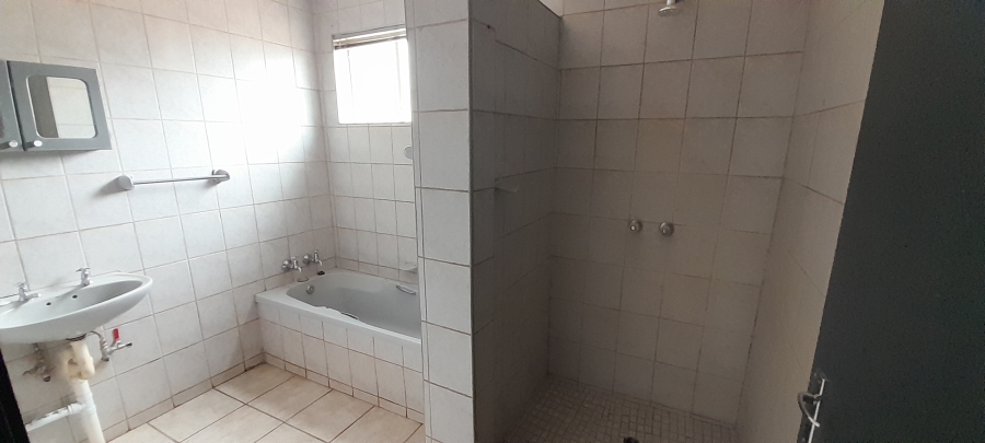 5 Bedroom Property for Sale in Mokopane Central Limpopo